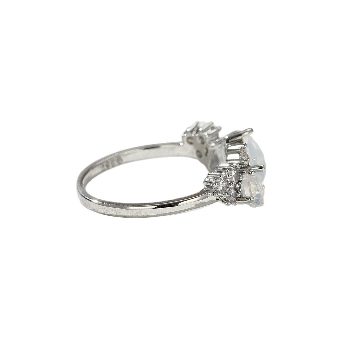 Water Drop Shape Design Simple Niche Ring