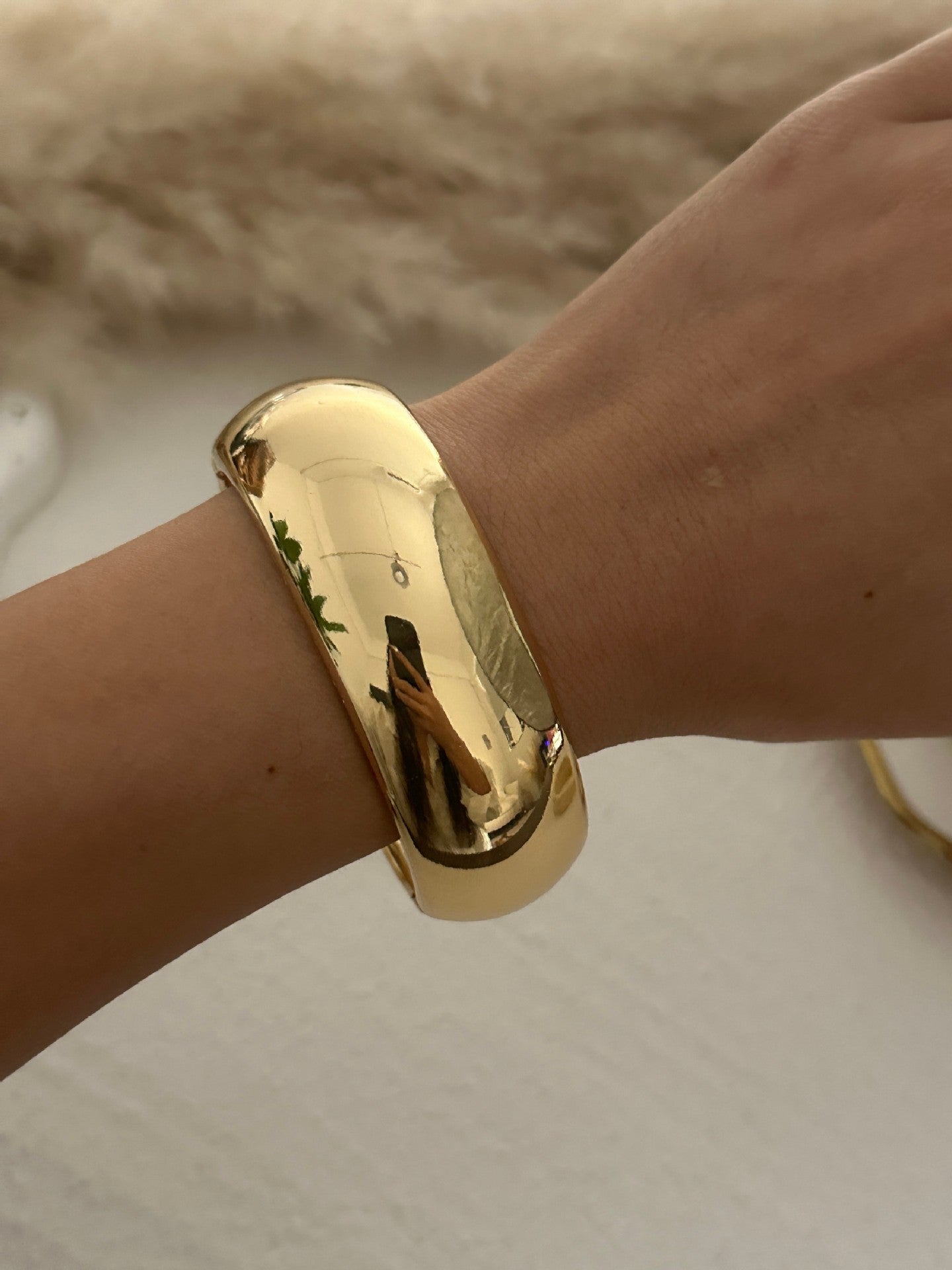 Open-ended Resin Inlaid Imitation Red Turquoise Retro Elegant Niche Bracelet