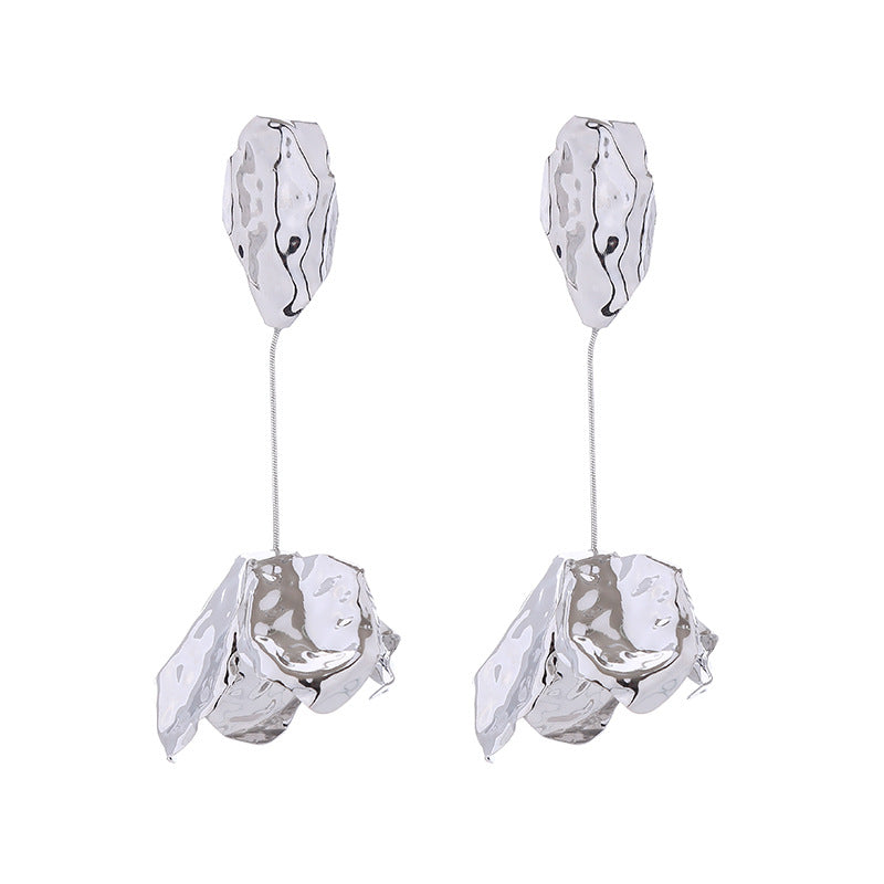 Women's Personalized Long Metal Flower Leaf-shaped Alloy Earrings