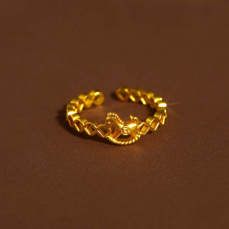 Chinese Style Immediately Rich Female Golden Hollow Coin Pony Light Ring