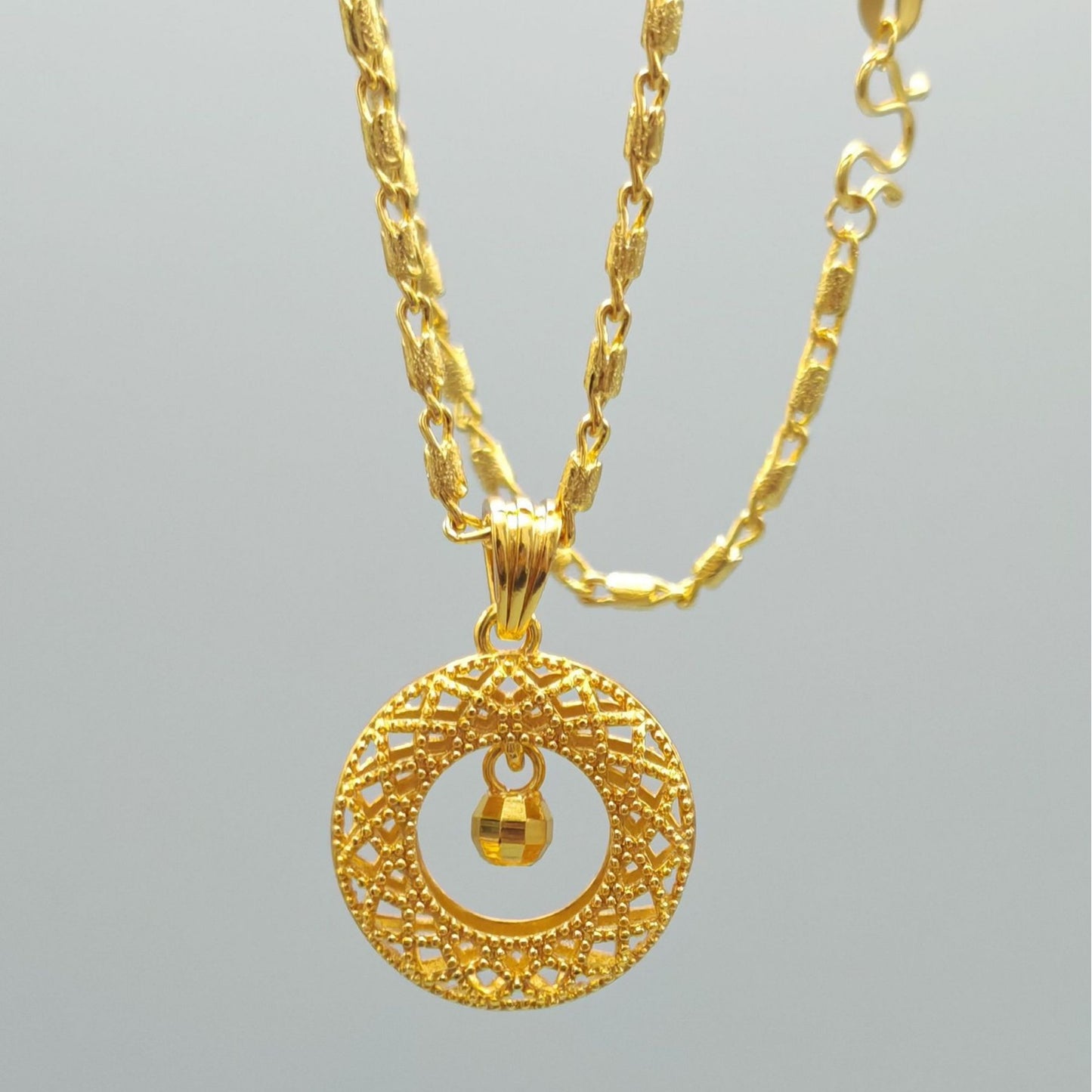 Women's Peace Buckle Gold Light Luxury High-grade Hollow Clavicle Necklace