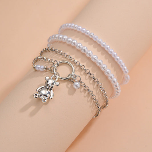 Women's Sweet And Cute Alloy Bear Pendant Pearl Bracelets