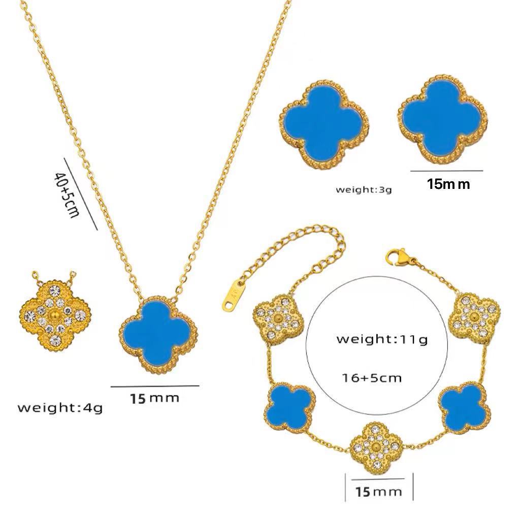 Four-leaf Flower Two Kinds Of Wearing Necklaces