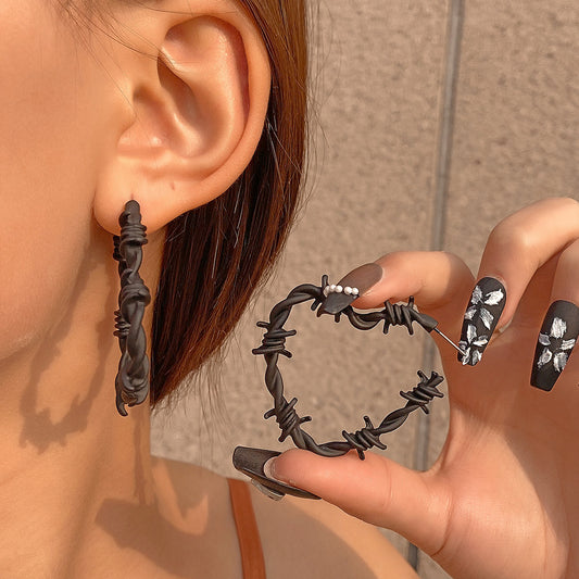 Style Retro Exaggerated Knotted Twisted Thorns Earrings