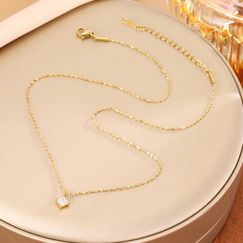 Zircon Clavicle Chain Female Titanium Steel Gold Plated Niche Design Necklaces