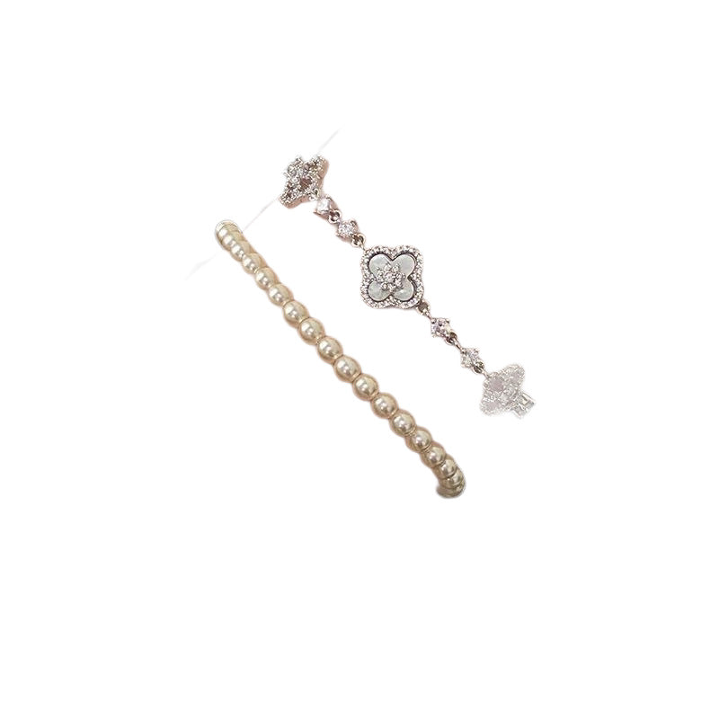 Women's Light Luxury Clover Diamond Pearl High-grade Classic Bracelet