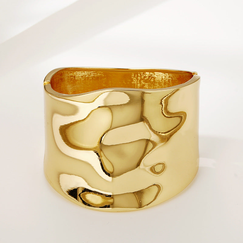 Women's Golden Wide-brimmed Glossy Electroplating Exaggerated Open-ended Bracelets