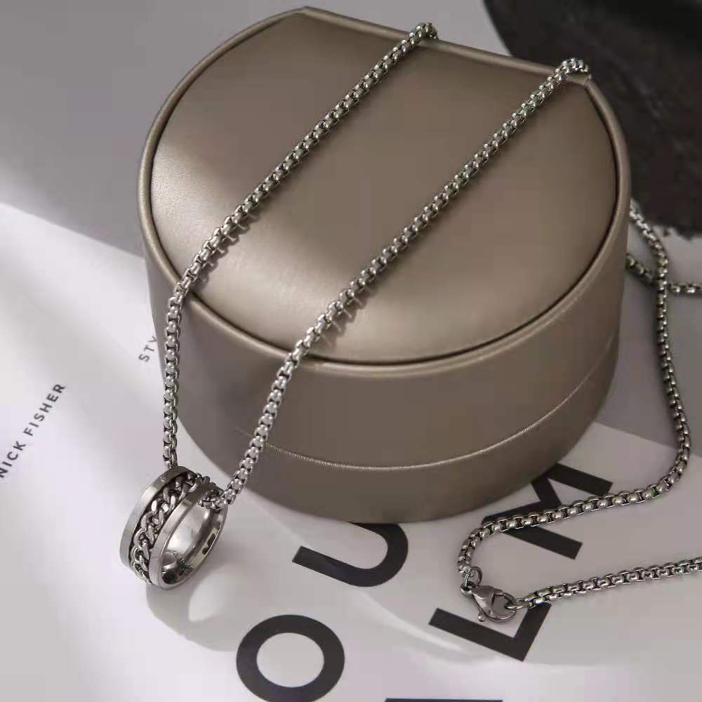 Women's & Men's Niche Design Titanium Sweet Cool Fashion Necklaces