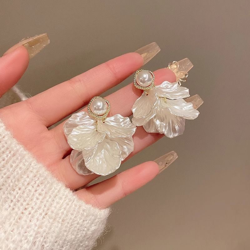 Luxury Long Fringe Simple Graceful Female Ear Clip