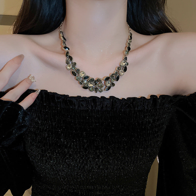 Women's Drop Fashionable Exquisite Versatile Elegant Light Luxury Jewelry Set