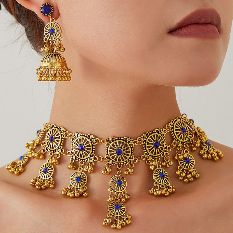Women's Retro Rhinestone Small Floral Tassel Exaggerated Earrings