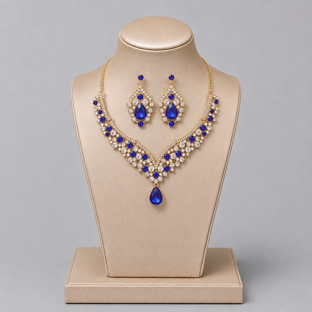 Alloy Rhinestone Light Luxury Dinner Dress Jewelry Set