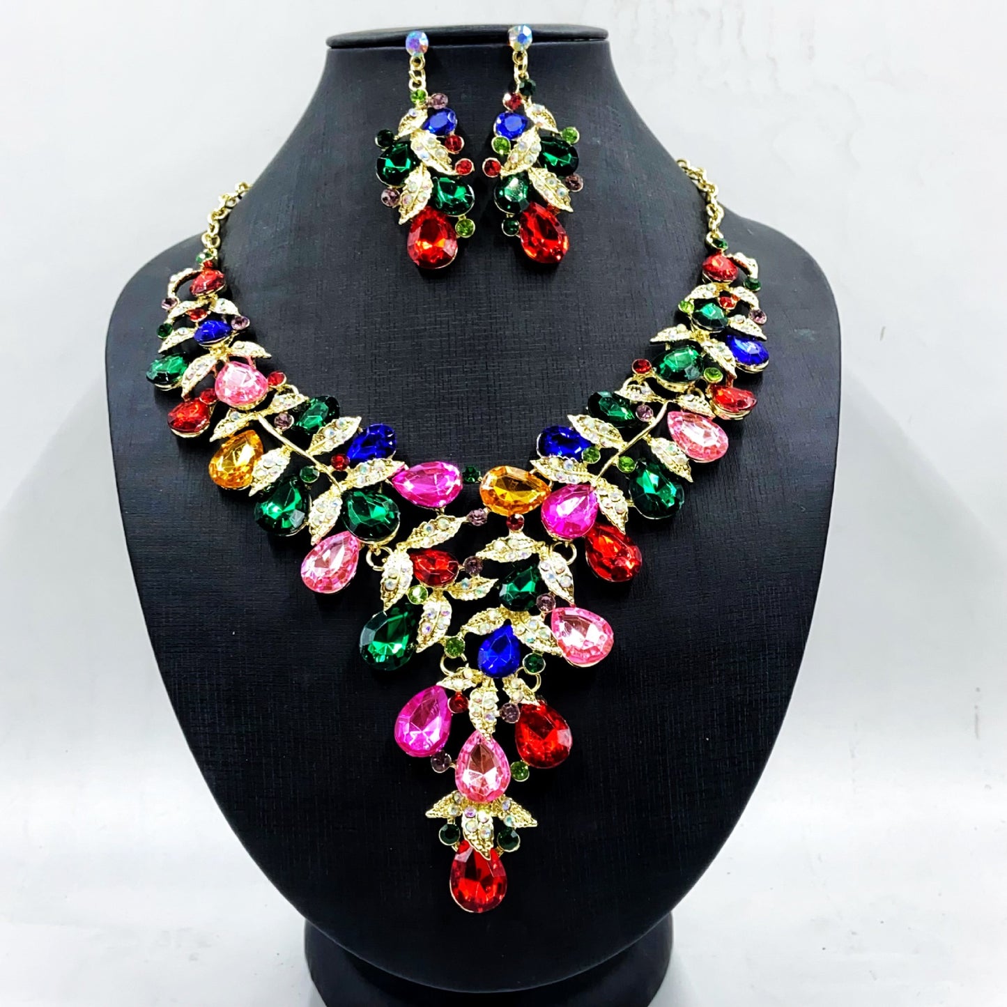 Women's Retro Luxury Crystal Banquet Formal Dress Jewelry Set