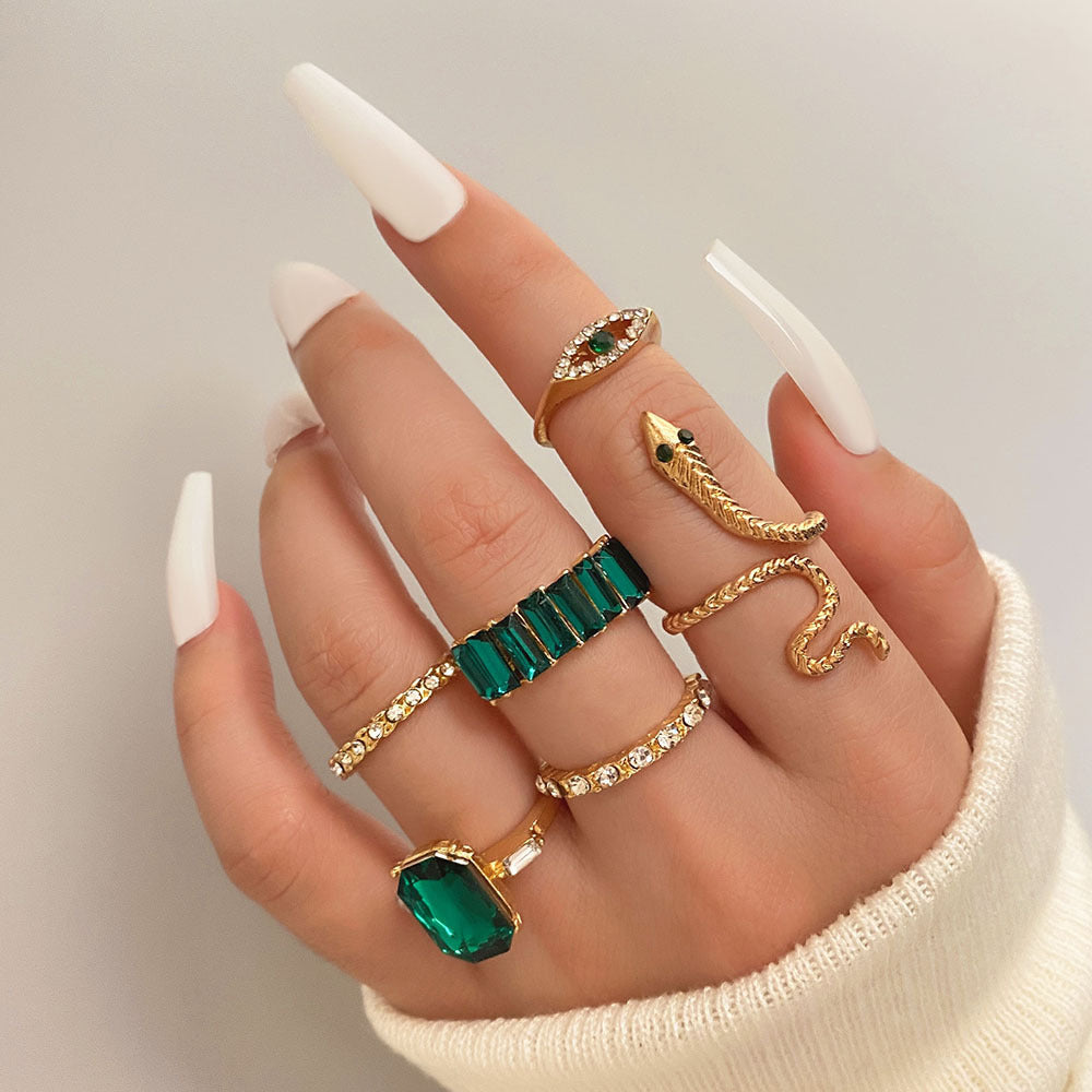 Inlaid Green Rhinestone Retro Snake Alloy Set Rings