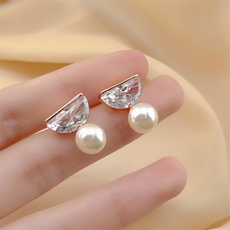 Elegant Bowknot Pearl Exquisite Design Personalized Earrings