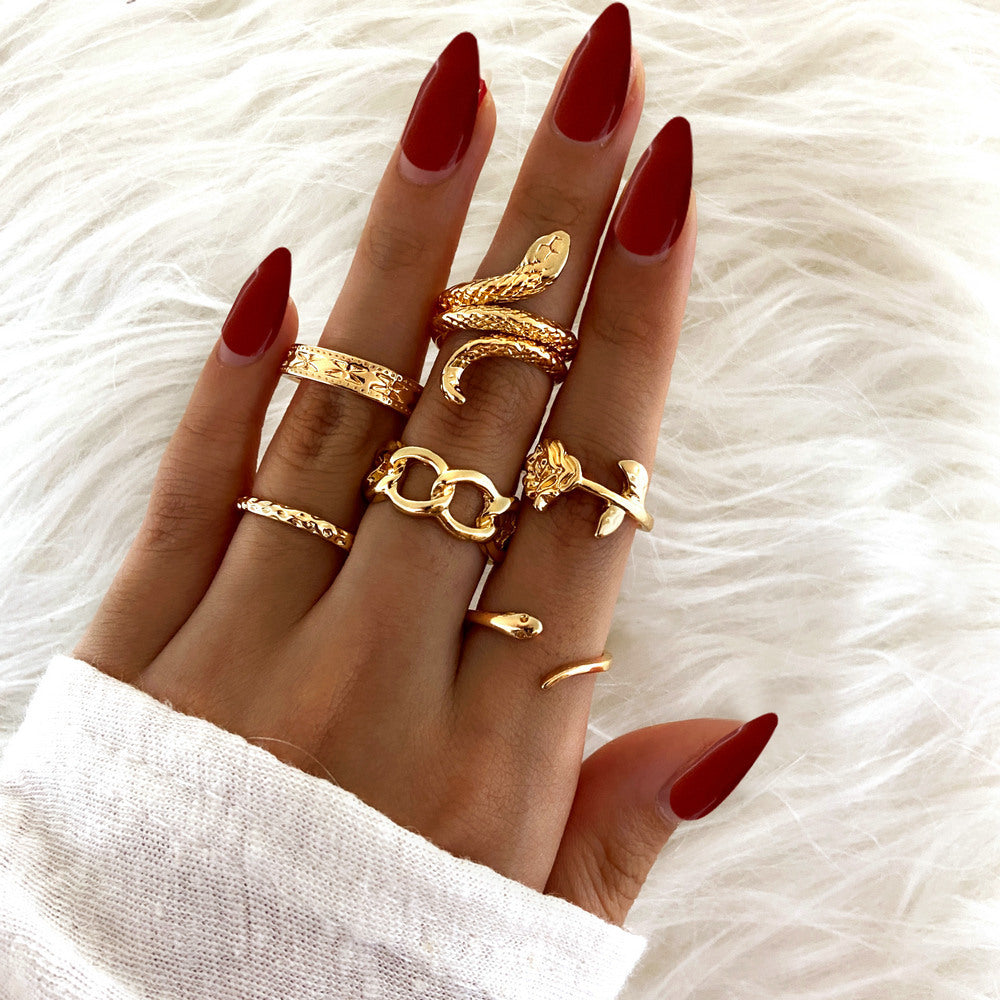 Clearance Vintage Creative Heart Hollow Butterfly Rings
