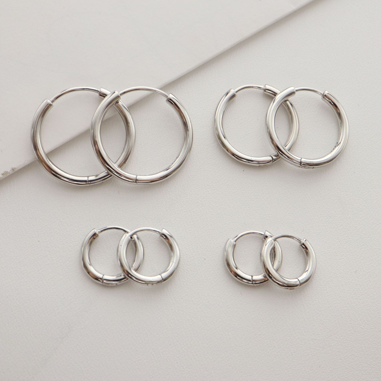 Women's & Men's Eardrop Sier Round Solid Niche Seaside Rings