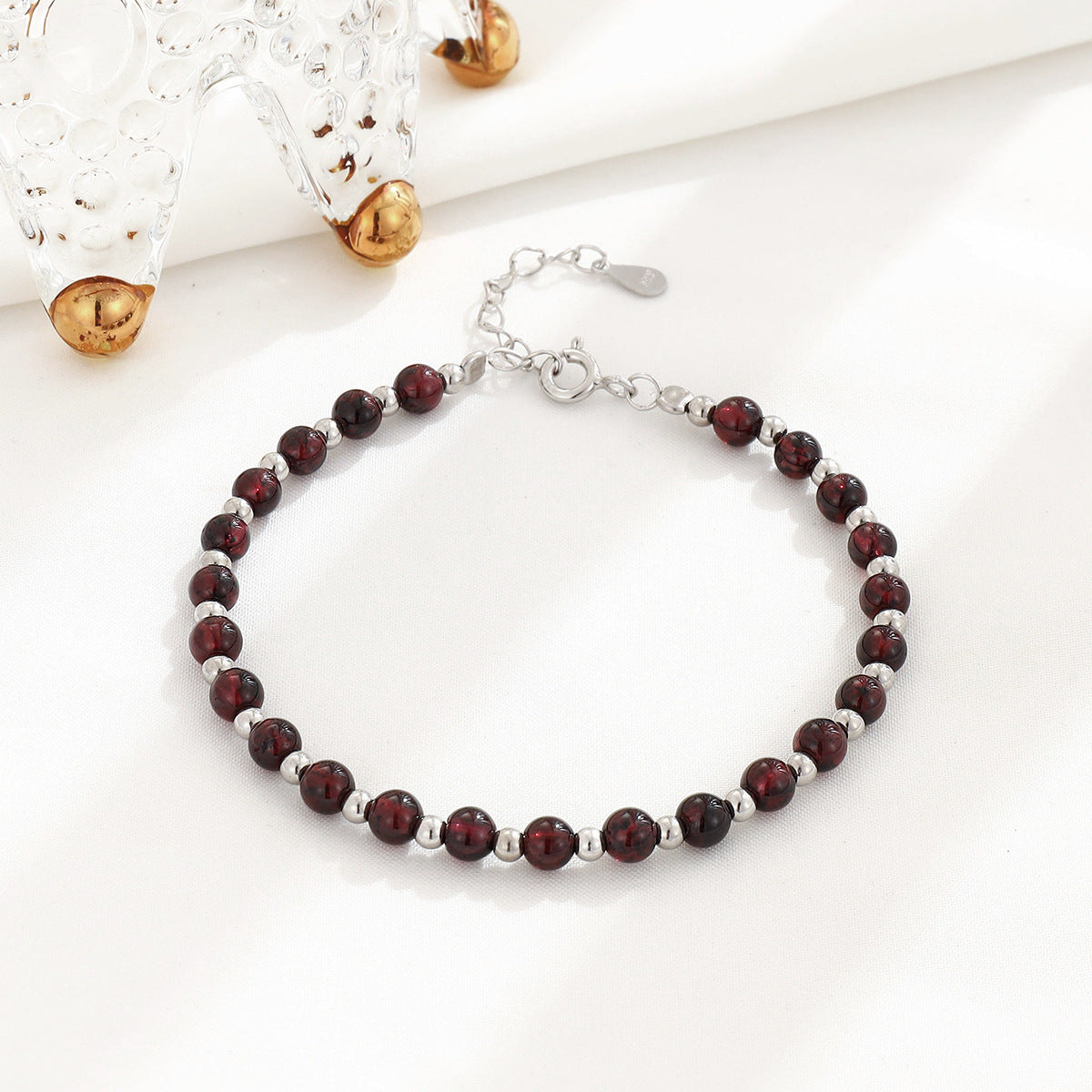 Women's Garnet Sliver Beads Niche Temperament Ornament Bracelets