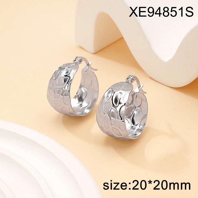Women's Steel Gold-plated High-grade Exaggerated Geometry Ear Light Earrings