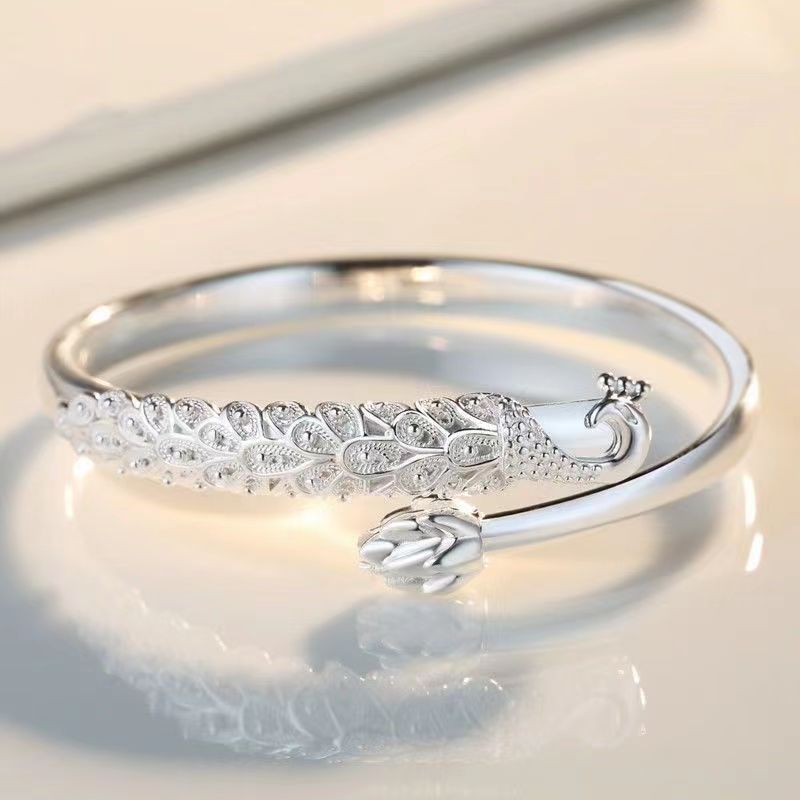 Women's Live Broadcast Ancient Style Alluvial Gold Peacock Push-pull Sterling Sier Bracelets
