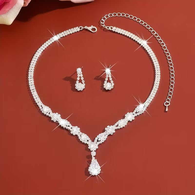 Women's Fashion Suit Flash Advanced Elegant Clavicle Chain Jewelry Set