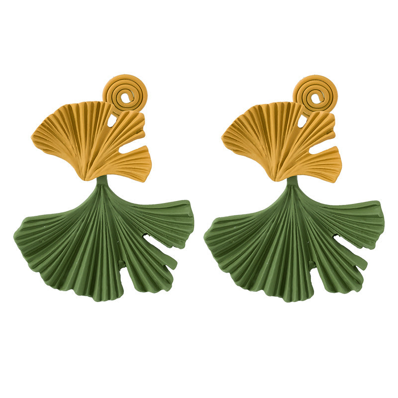 Women's Leaf Contrast Mori Exaggerated Personalized Auricular Needle Eardrops For Mosquito Ear Clip