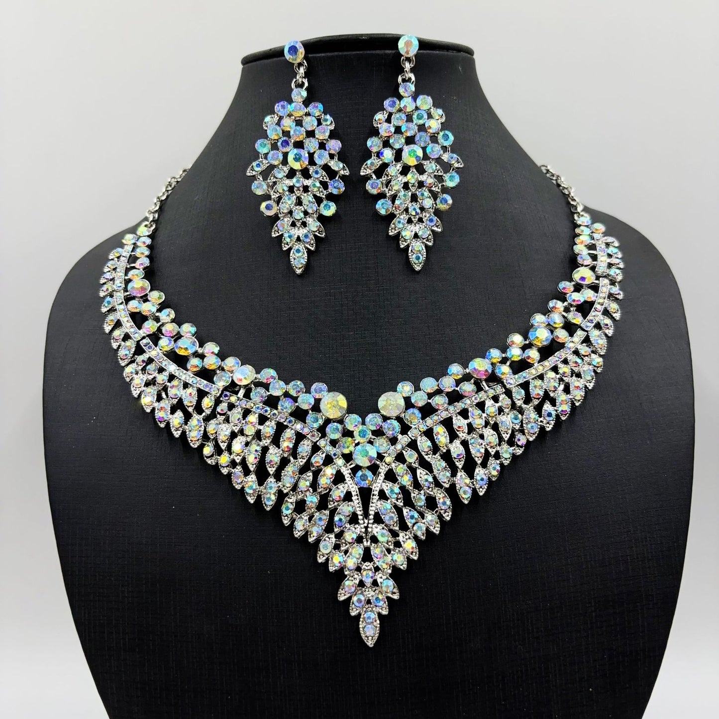 Fashion Temperament Bride Dinner Dress Diamond Generous Rings