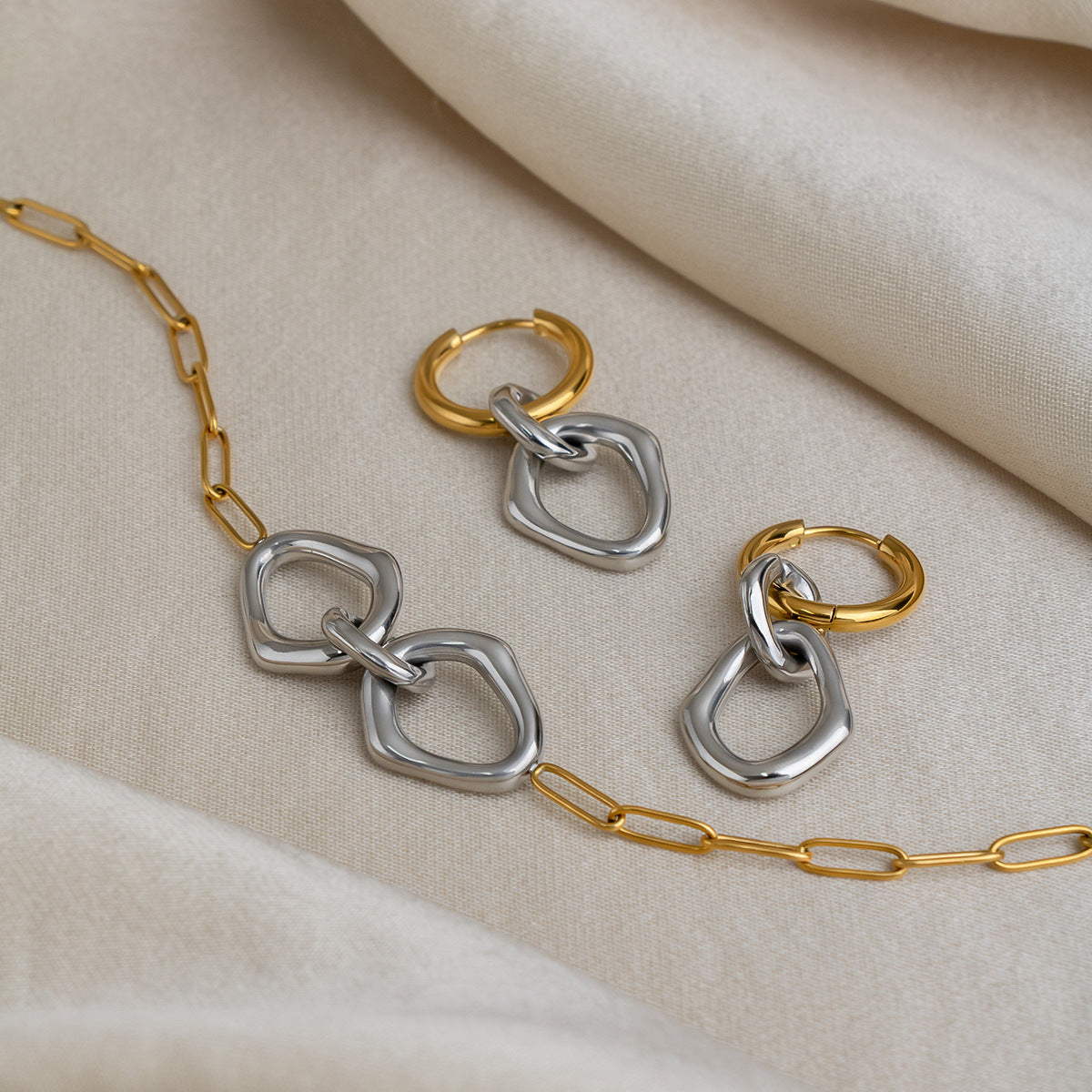 Double Buckle Suite Stainless Steel Vacuum Necklace