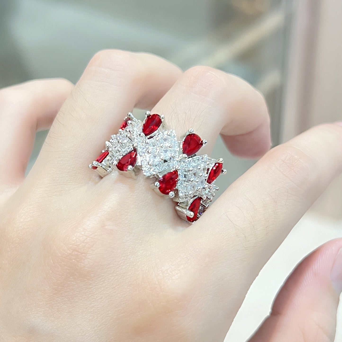 Bijoux Bagues incrustées de luxe en diamant rouge et bleu