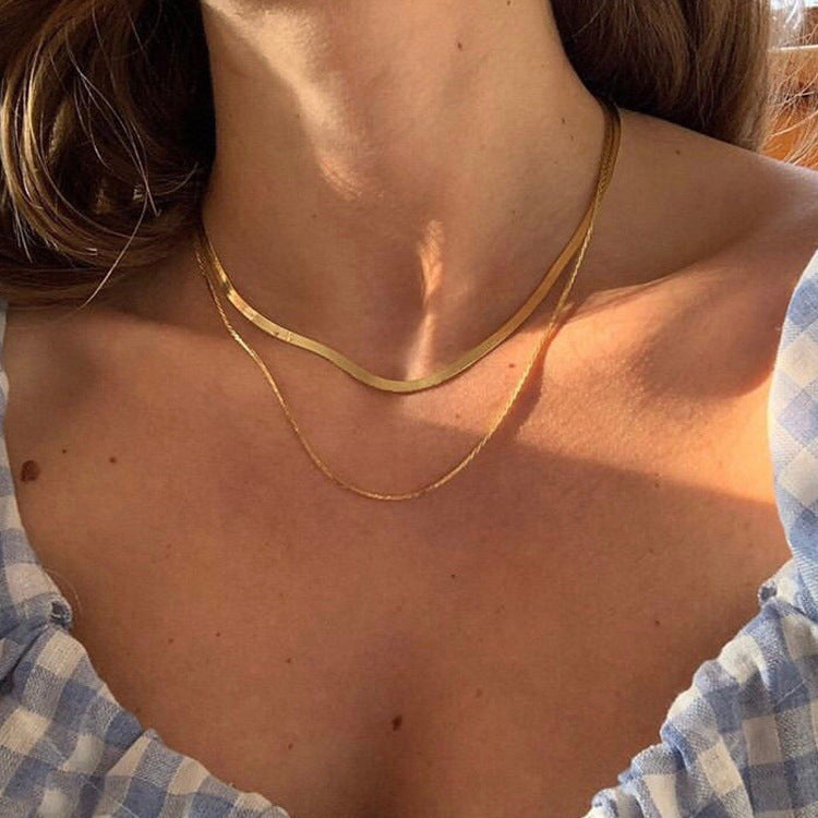 Snake Bones Chain Flat Female Clavicle Fashion Personality Short Kendall Necklace