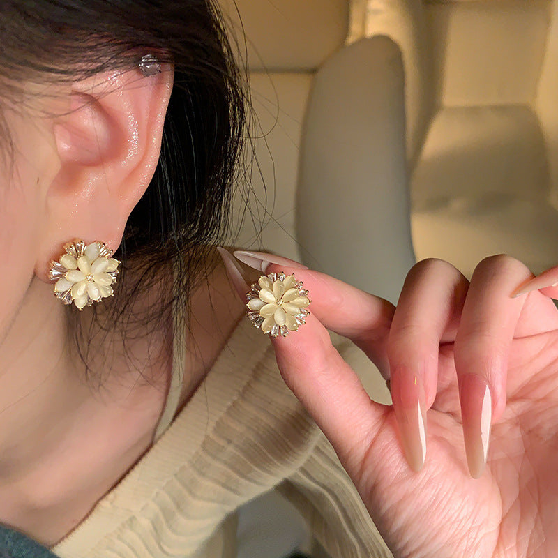 Women's Vacation Style Super Fairy Sweet Flower Seaside Colorful Little Wild Earrings
