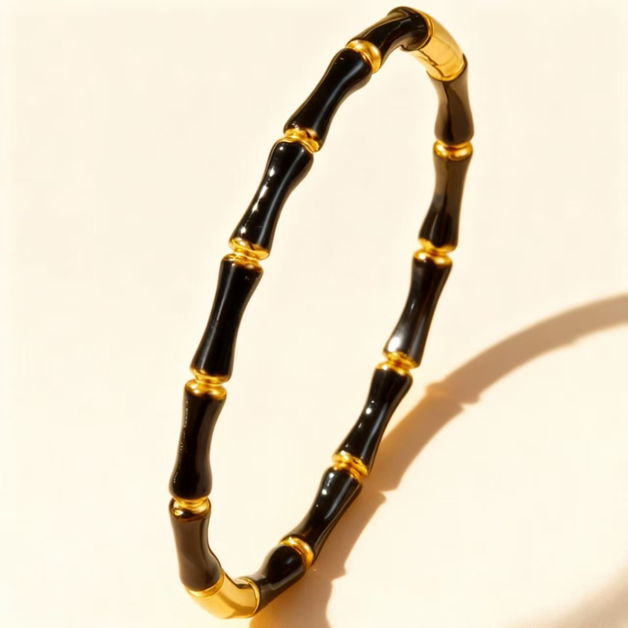 Innovative Stainless Steel Titanium Fashion Gold-plated Bracelets