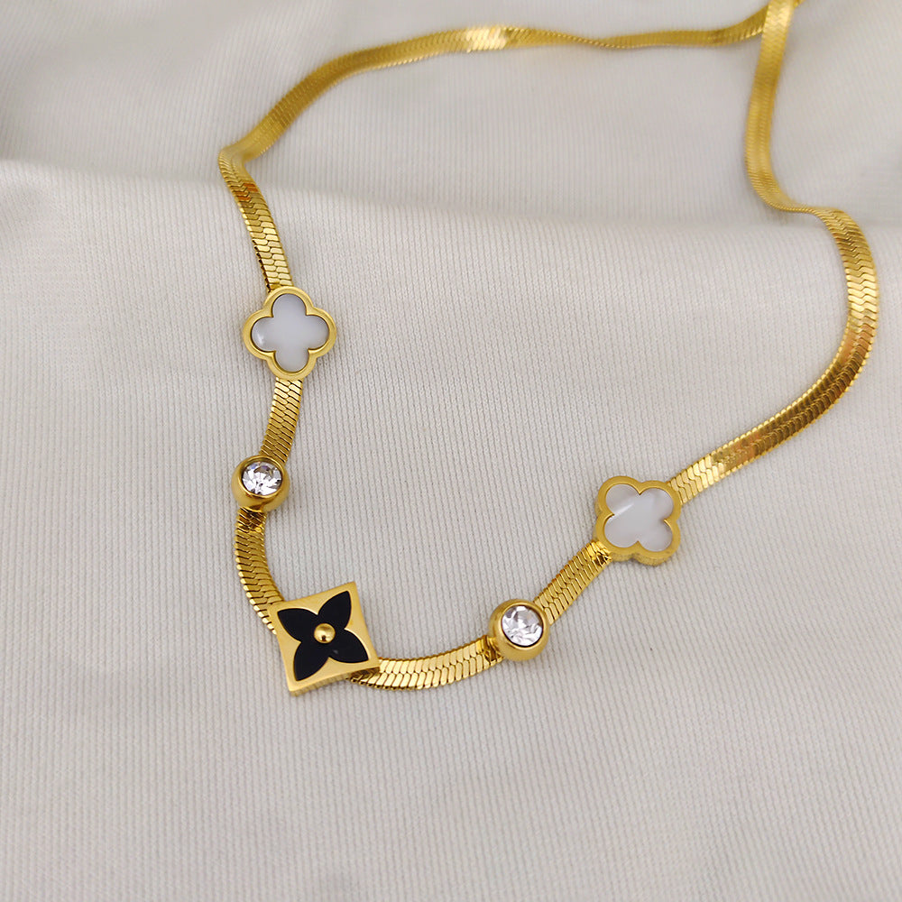 Color Value Female Whole Body Titanium Steel Clover Live Broadcast Necklace