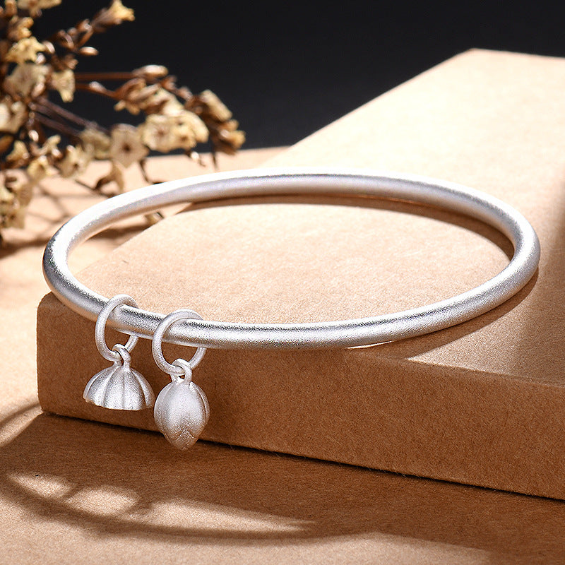 Women's Exquisite Simple Heritage Frosted Light Three-life Lotus Bracelets