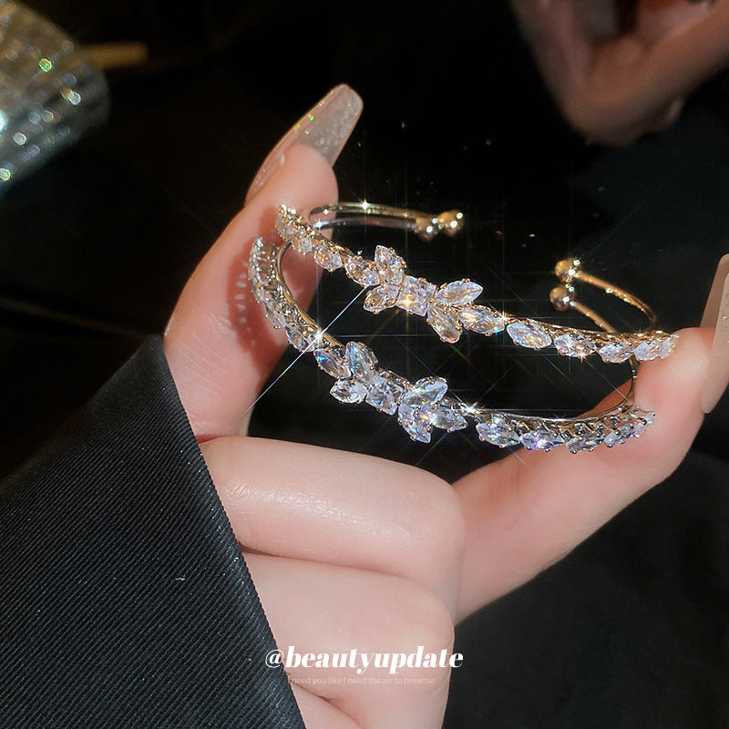 Zircon Bow Open-ended Light Luxury High Sense Fashion Bracelet