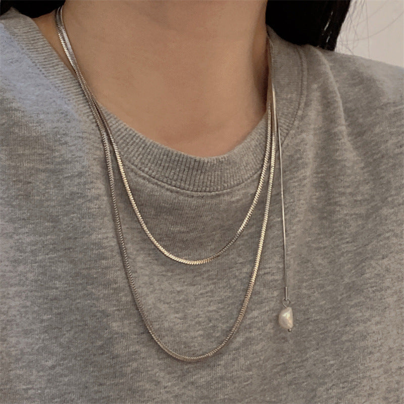 Einfache, hochwertige, leichte, luxuriöse Hip-Hop-Schlüsselbeinketten-Halsketten mit Perlen