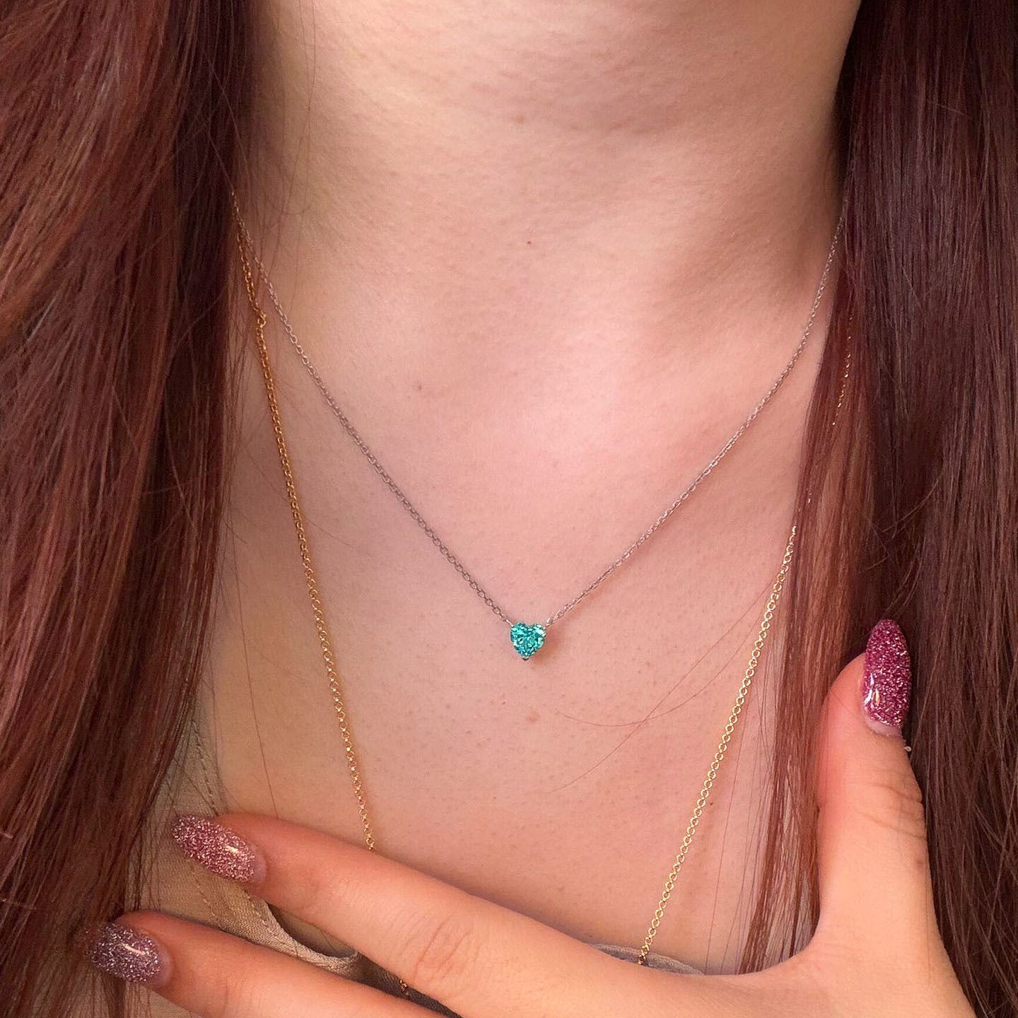 Women's Cold Feeling Blue Diamond Small Heart White Heart-shaped Niche Necklace