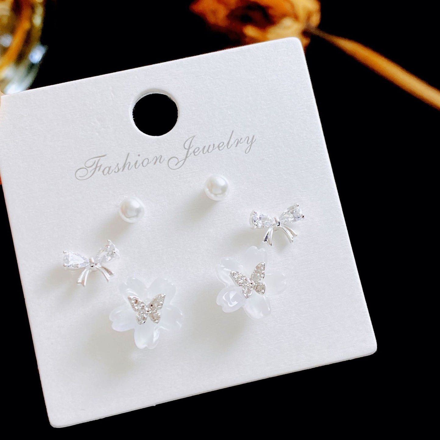 Women's Three Pairs Storage Ear High Sense Earrings