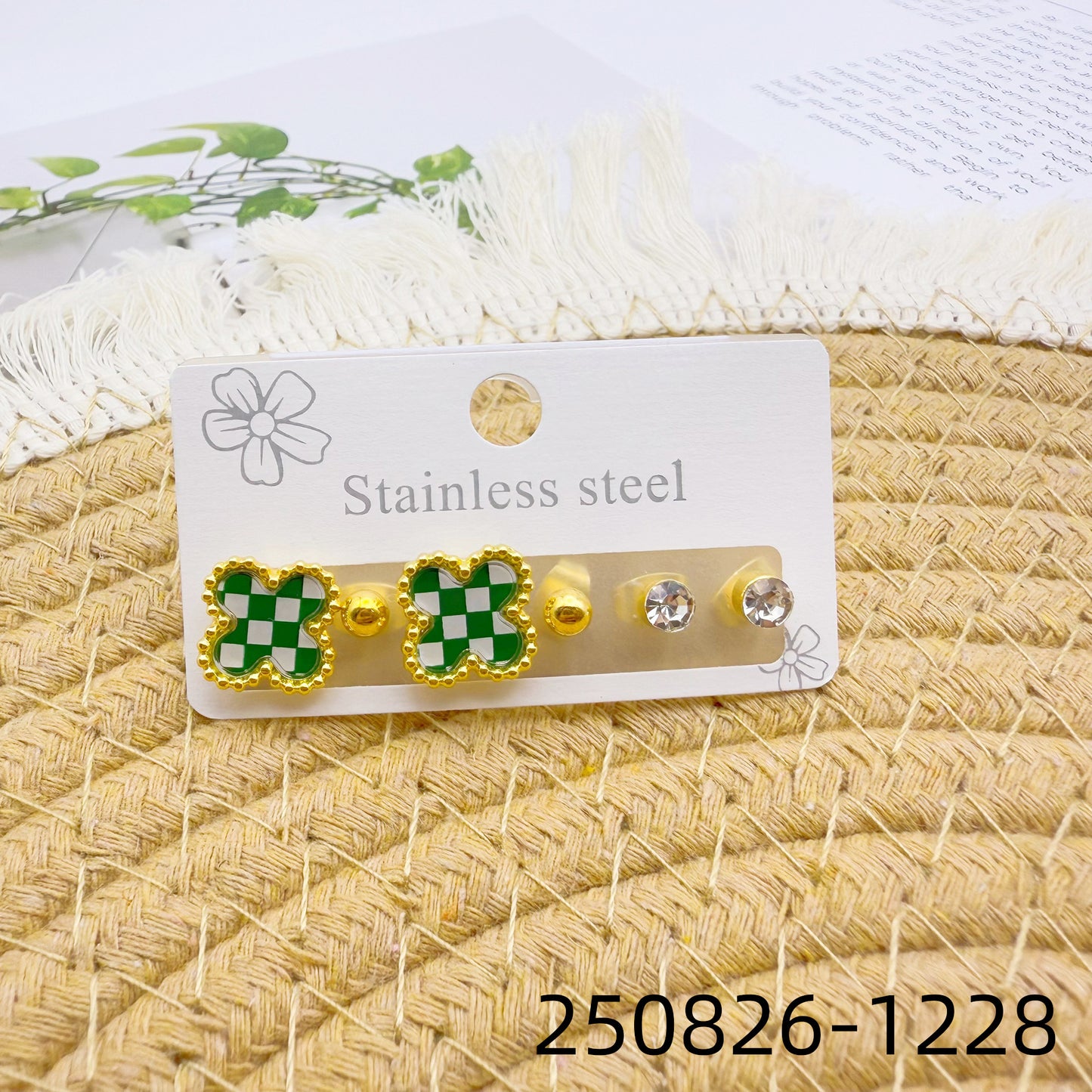 Women's Love Heart High-grade Stainless Steel Diamond Wild Trendy Golden Ear Stud Earrings
