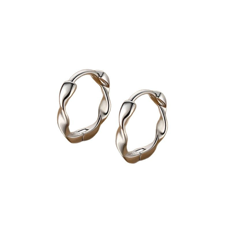 Simple Wave Shape Twist Fashion Mobius Ear Buckle