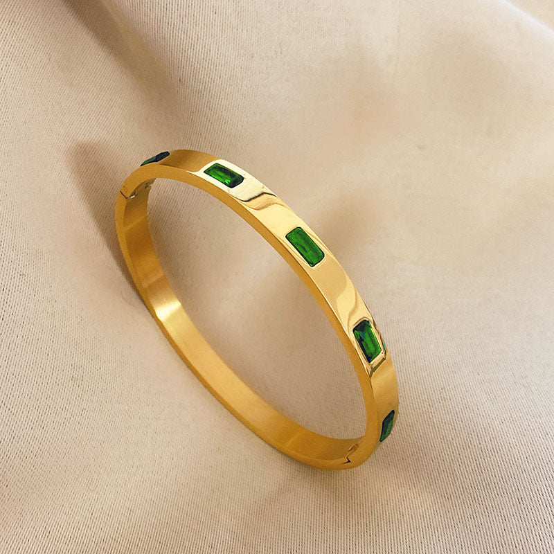 Women's Titanium Steel High-grade Light Luxury Imitation Shell Bracelets