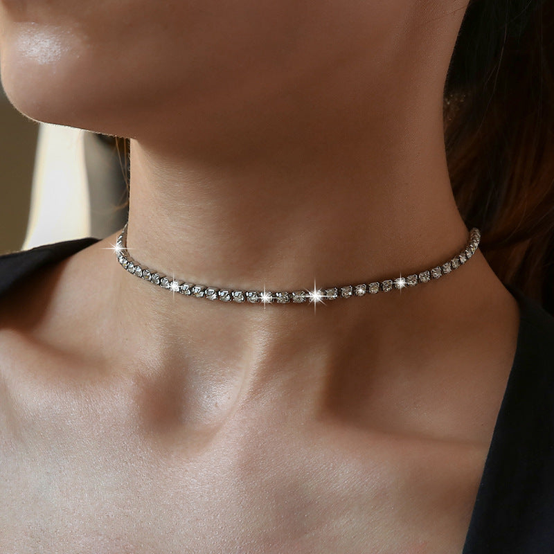 Popular Women's Simple Temperament Clavicle Item Necklaces