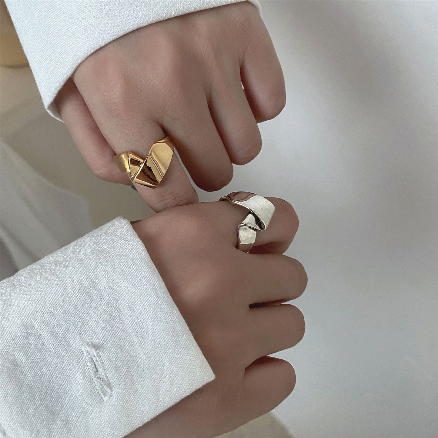 Vintage Geometric Temperament Golden Stylish Opening Rings