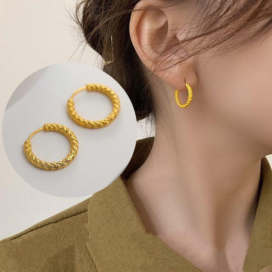 Ear Clip Titanium Steel Niche Personality Starry Embossed Circle Dark Earrings