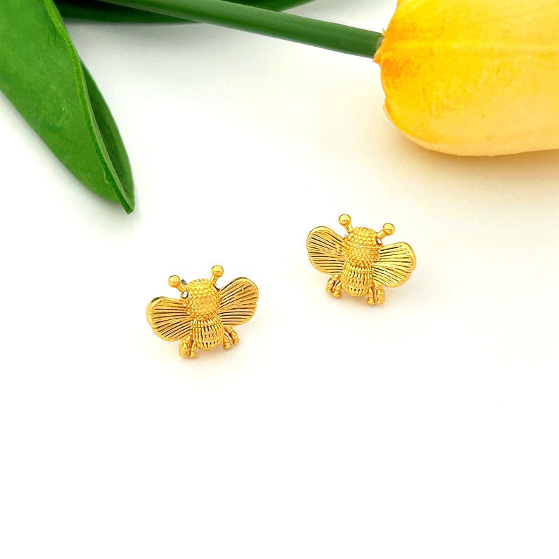 Sweet Little Daisy Bee Asymmetric Shape Sier Rings