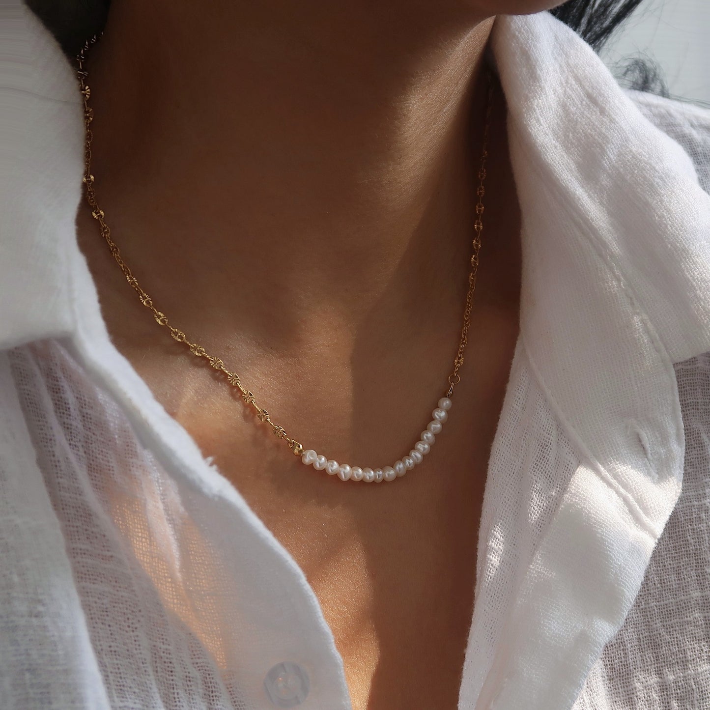 Freshwater Pearl Smiling Face Clavicle Chain Shiny Pig Nose Simple Necklaces