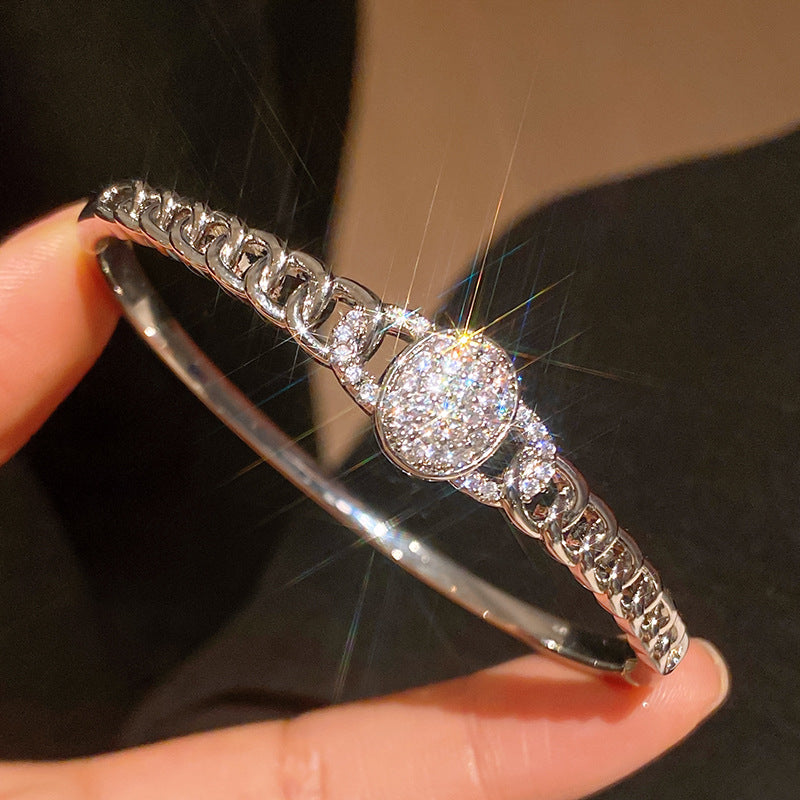 Electroplated Zircon Triangle Stylish Simple Versatile Light Luxury Bracelet
