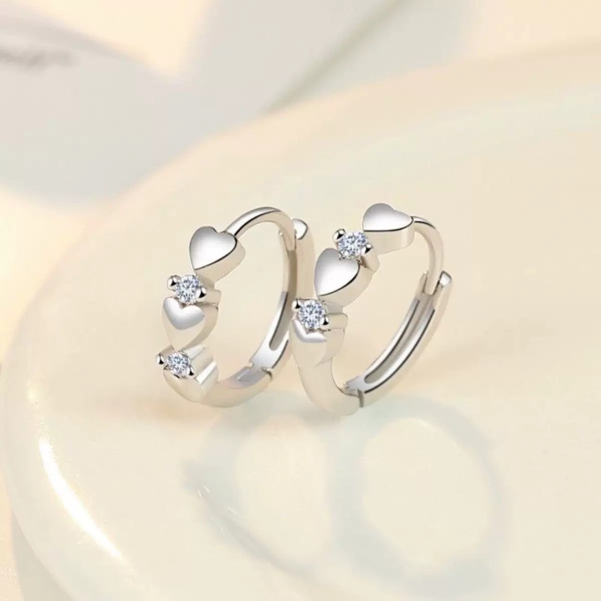 Korean Fashion Exquisite Love Ear Clip Female Inlaid Zircon Peach Earrings