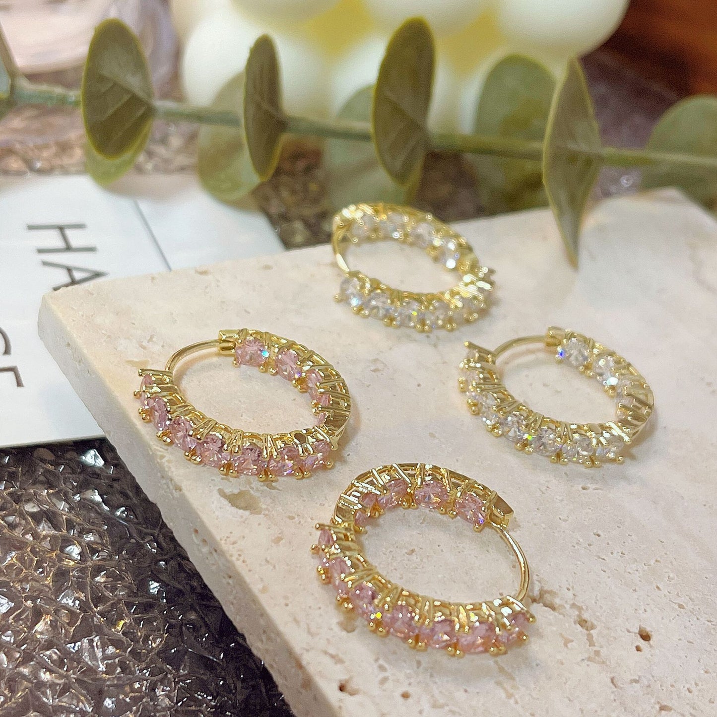 Luxury Pink Zircon Circle Ear Clip Niche Design Personality Earrings