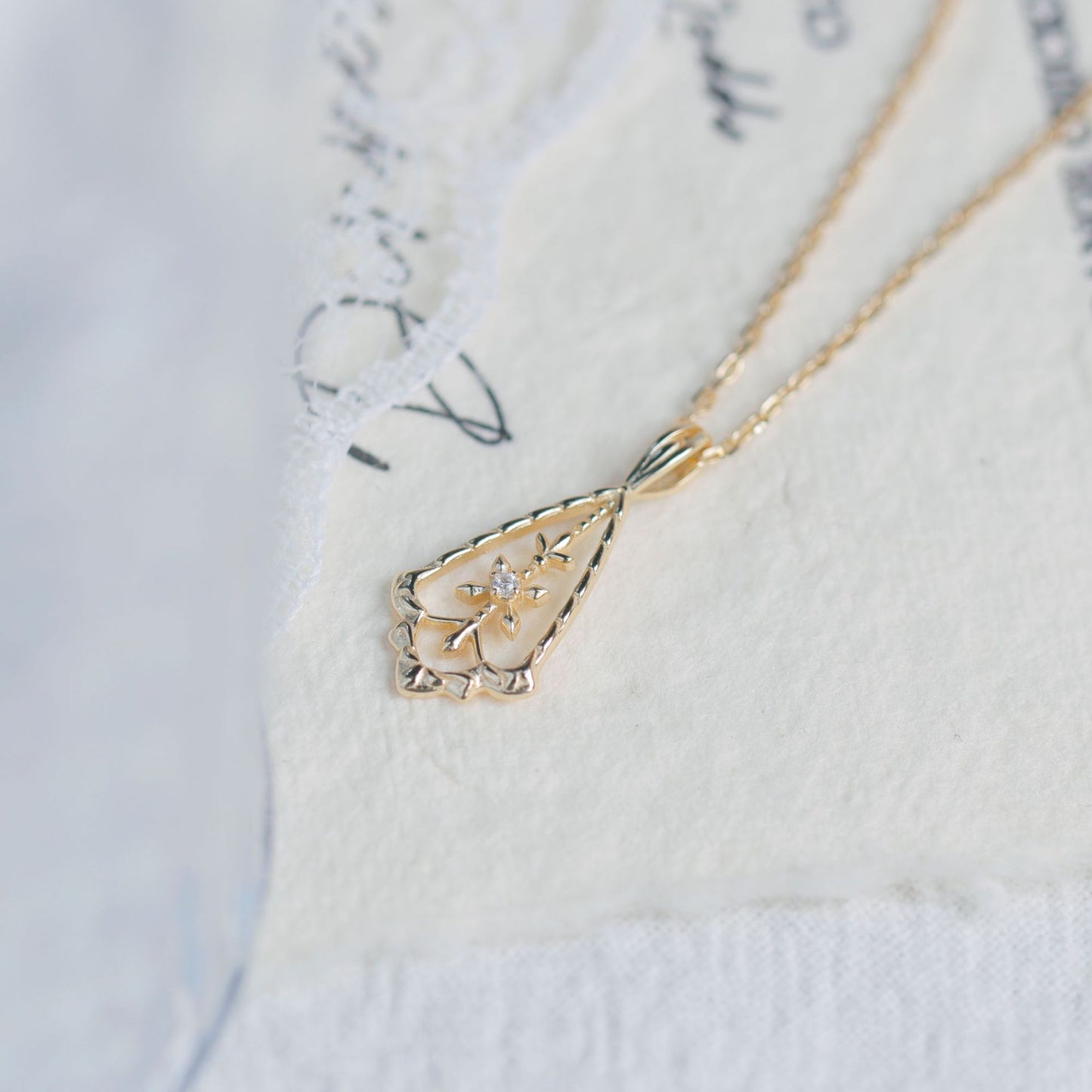 Women's Minimalist Rhombus Hollow Pattern Zircon Sier Plated Jewelry Set